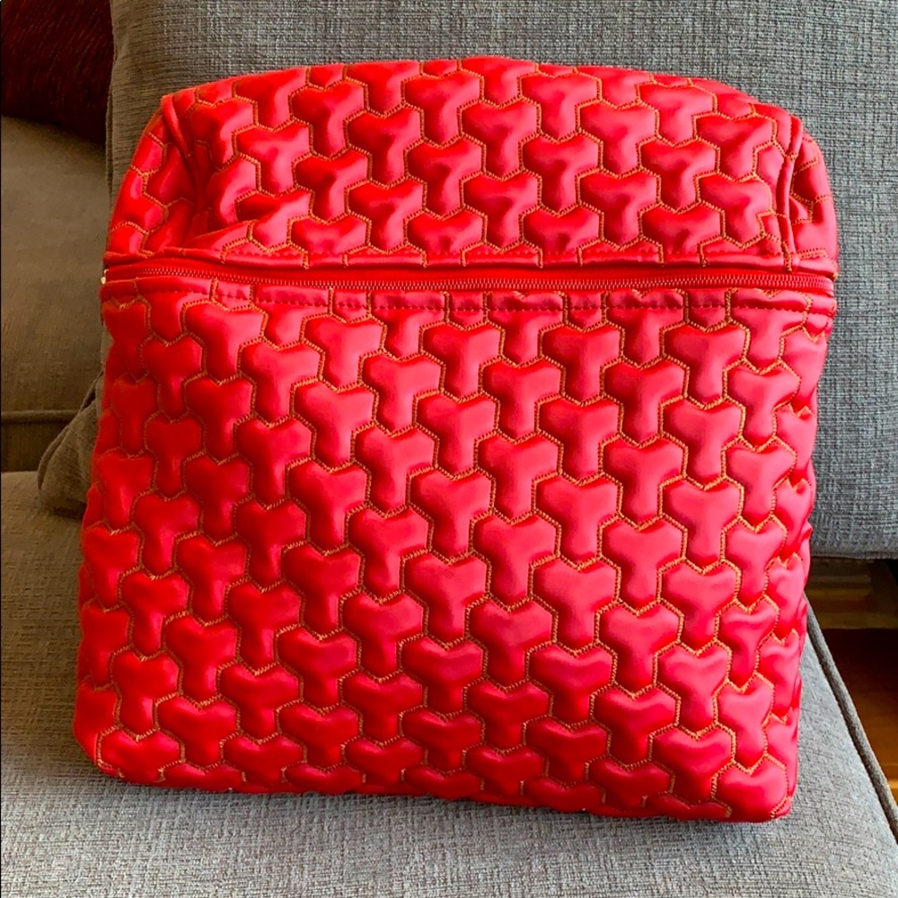 NWOT Quilted Microfiber Backpack w/ Leather straps